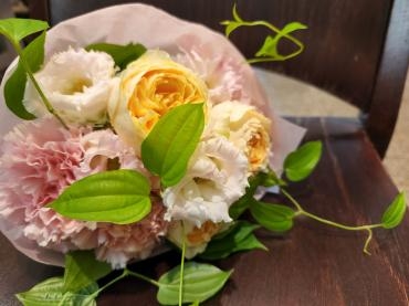 ミニブーケ｜「花里」　（神奈川県逗子市の花キューピット加盟店 花屋）のブログ