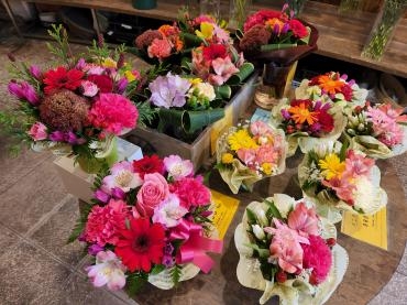秋の色｜「花里」　（神奈川県逗子市の花キューピット加盟店 花屋）のブログ
