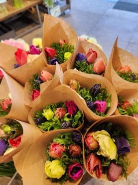 春を告げる｜「花里」　（神奈川県逗子市の花キューピット加盟店 花屋）のブログ