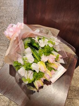 お誕生日おめでとうございます｜「花里」　（神奈川県逗子市の花キューピット加盟店 花屋）のブログ