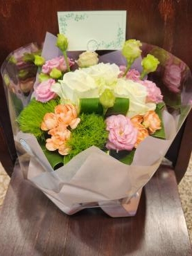 ご結婚記念日おめでとうございます｜「花里」　（神奈川県逗子市の花キューピット加盟店 花屋）のブログ