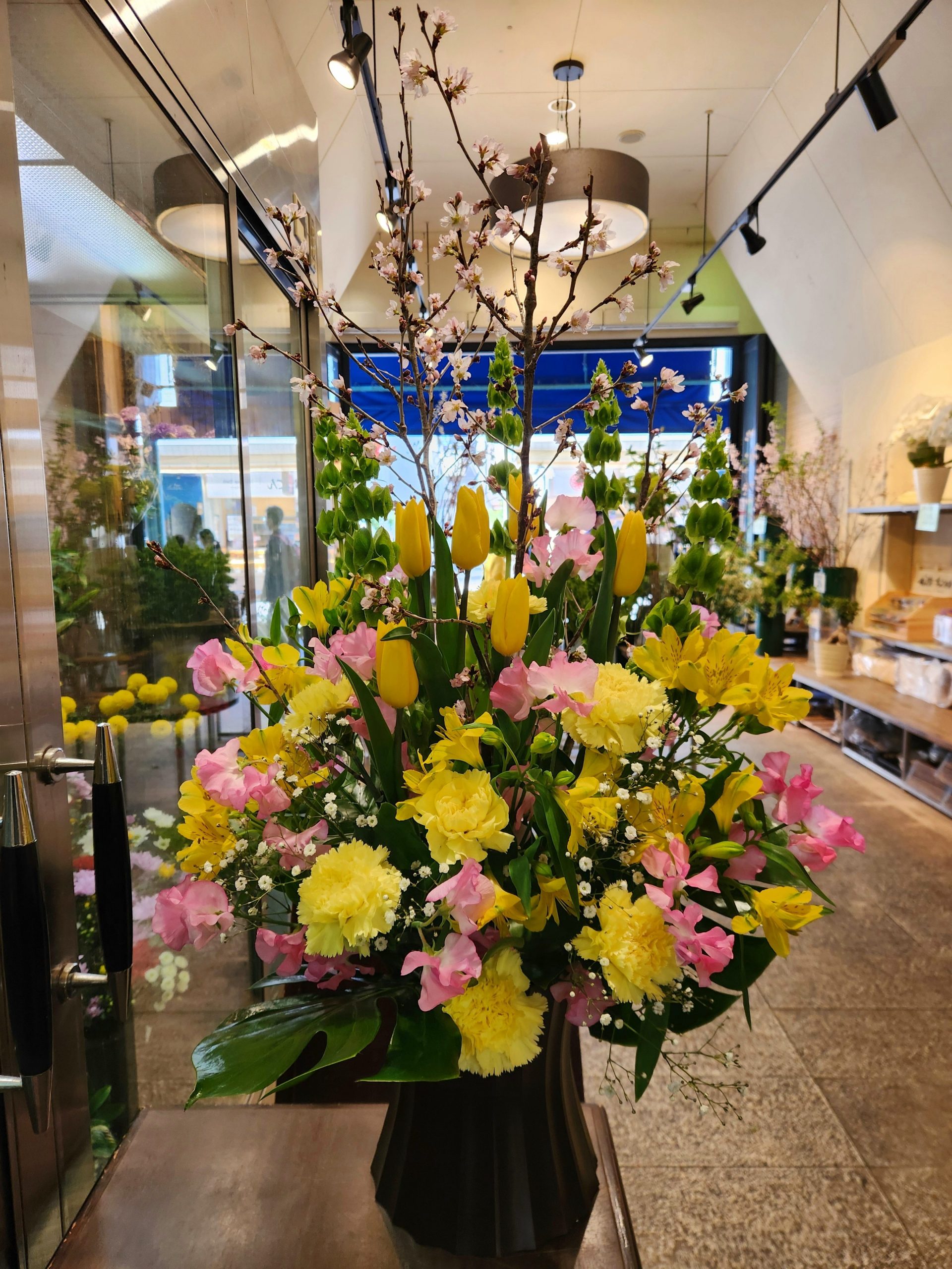 黄色②｜「花里」　（神奈川県逗子市の花キューピット加盟店 花屋）のブログ
